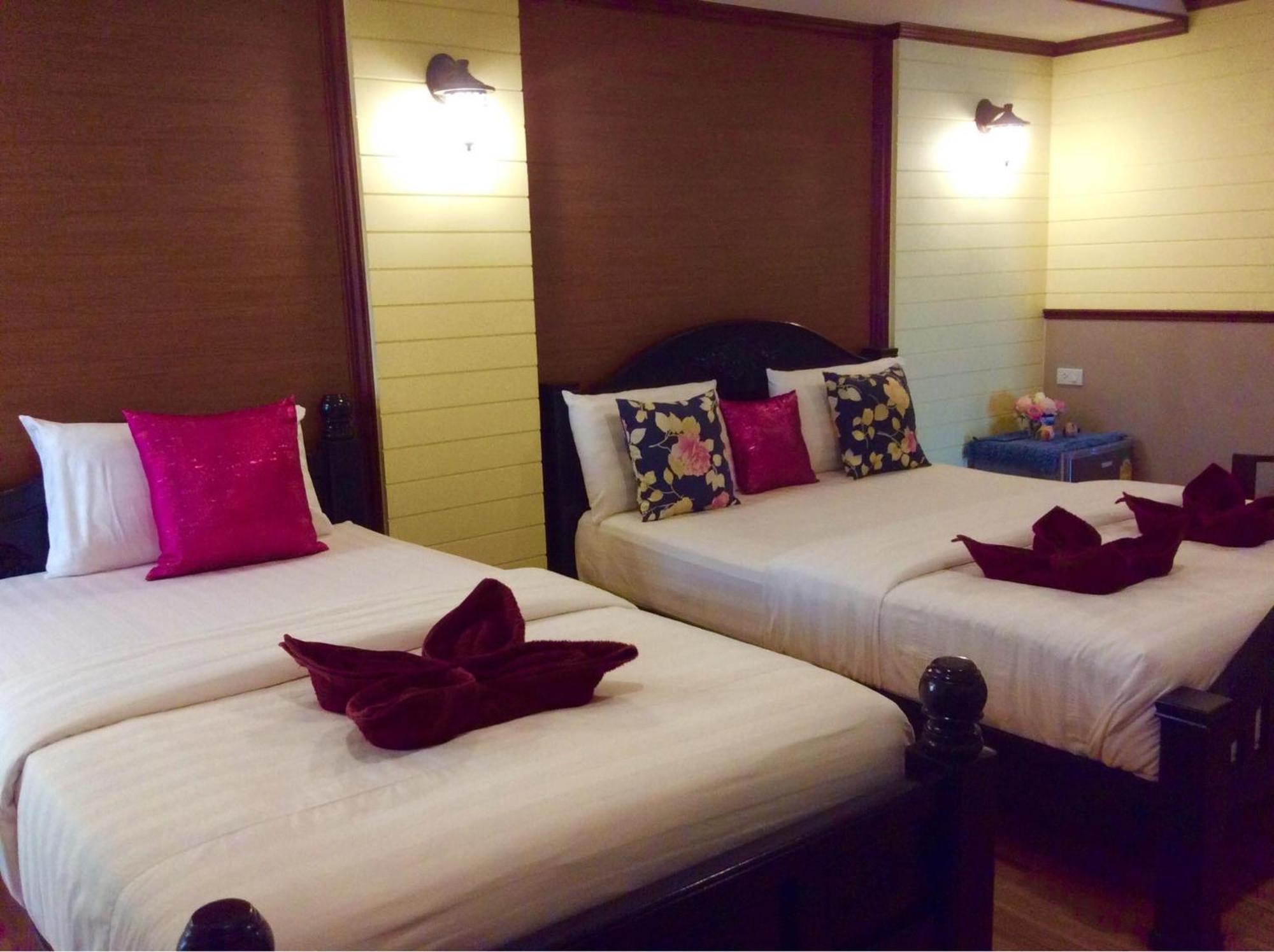 Tr Guesthouse Sukhothai Ngoại thất bức ảnh